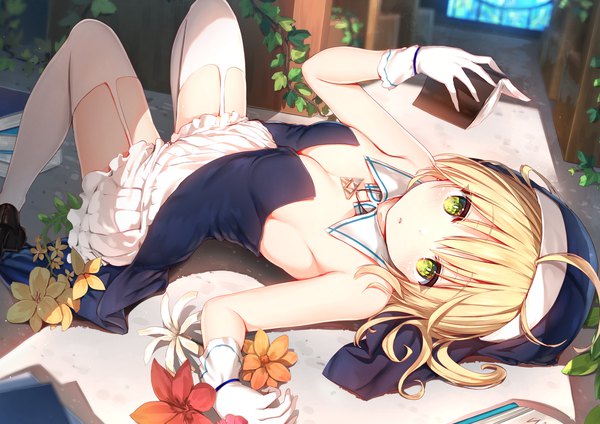 Anime picture 2122x1500 with original sune (mugendai) single looking at viewer blush fringe highres short hair breasts open mouth light erotic blonde hair hair between eyes bare shoulders holding green eyes cleavage lying on back girl