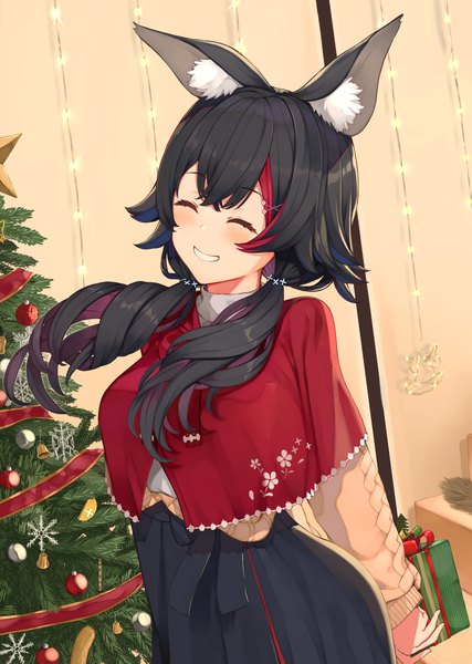 Anime-Bild 1377x1935 mit virtual youtuber hololive ookami mio piisu single long hair tall image blush fringe black hair smile twintails animal ears eyes closed multicolored hair streaked hair grin low twintails christmas hands behind back