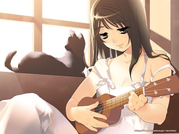 Anime picture 1024x768 with 888 single long hair black hair brown eyes yellow eyes music girl cat musical instrument ukulele