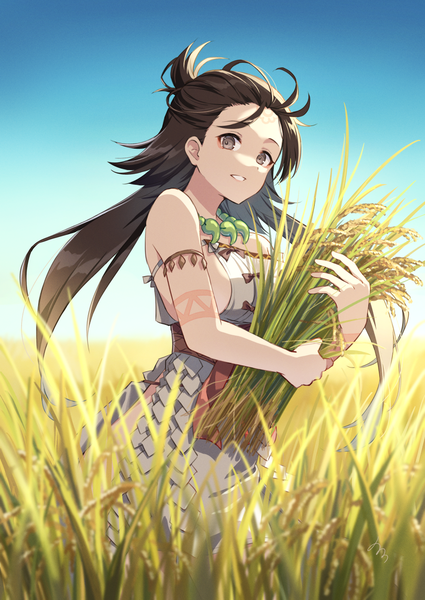 Anime picture 1003x1416 with fate (series) fate/grand order himiko (fate) nonono (nononotea) single long hair tall image looking at viewer smile brown hair standing holding brown eyes sky outdoors tattoo grin horizon field girl