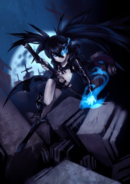 イラスト 2481x3509 と ブラック★ロックシューター black rock shooter (character) 長髪 長身像 カメラ目線 highres 青い目 黒髪 ツインテール glowing glowing eye (eyes) 女の子 武器 剣 ショーツ マント 十字 ビキニトップ