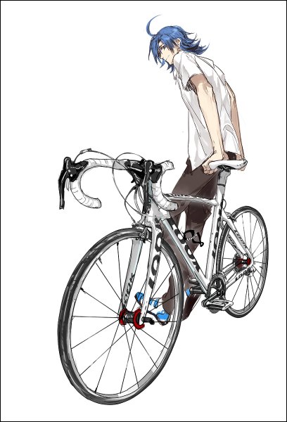 Аниме картинка 816x1200 с трусливый велосипедист sangaku manami tekla один (одна) высокое изображение смотрит на зрителя короткие волосы голубые глаза простой фон улыбка белый фон синие волосы ахоге короткие рукава мужчина рубашка наземный транспорт велосипед