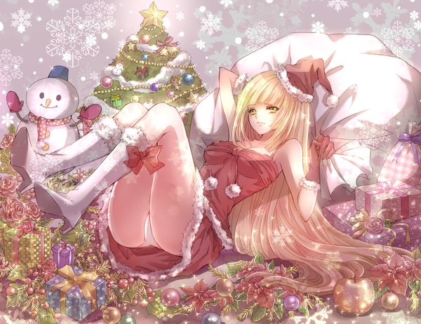 Anime picture 1298x1000 with original mizuiro tomato (artist) single long hair light erotic blonde hair bare shoulders yellow eyes ass legs fur trim snowing christmas girl gloves bow boots star (symbol) fur gift