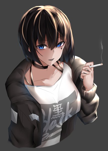 Anime picture 3294x4593 with original seedkeng single tall image looking at viewer fringe highres short hair blue eyes black hair simple background hair between eyes holding absurdres upper body multicolored hair arm up grey background open jacket two-tone hair