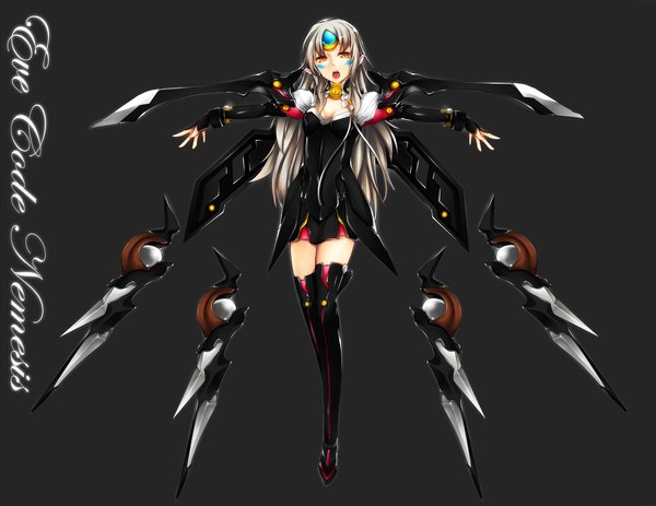 イラスト 1850x1429 と エルソード eve (elsword) fi-san ソロ 長髪 highres 開いた口 grey hair orange eyes black background 女の子 武器 長靴 スーツ