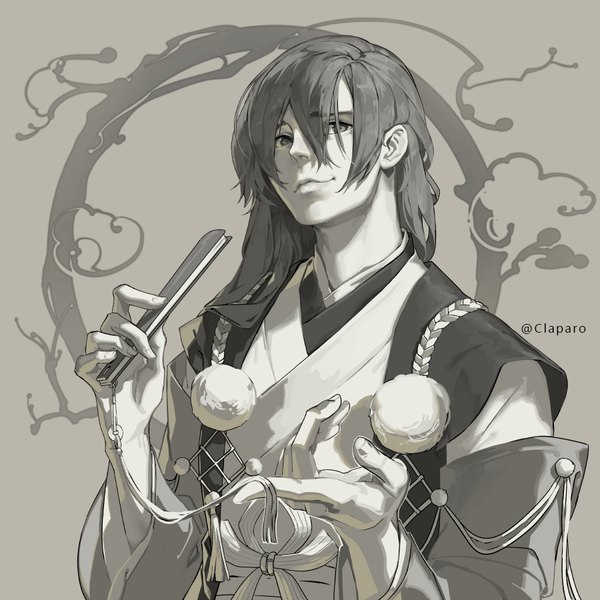Anime picture 900x900 with onmyoji kisei claparo-sans single long hair looking at viewer fringe smile hair between eyes holding signed upper body traditional clothes japanese clothes realistic grey background twitter username monochrome smirk boy
