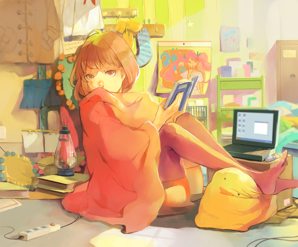 Anime picture 1000x830 with original nima (pixiv) single looking at viewer short hair brown hair sitting brown eyes girl thighhighs shorts pillow book (books) lantern clothes blanket laptop cardboard box computer mouse