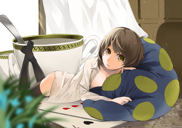 Anime picture 2000x1414 with original hitotose hirune single looking at viewer highres short hair light erotic brown hair yellow eyes girl thighhighs black thighhighs shirt pillow cup card (cards)