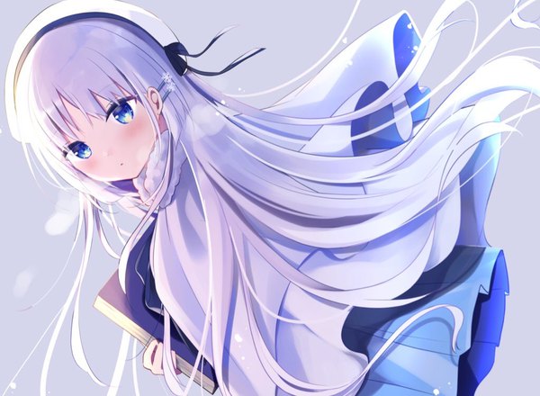 Anime picture 1024x751 with summer pockets key (studio) naruse shiroha yutori z71 single long hair blush fringe blue eyes simple background looking away silver hair grey background exhalation girl hair ornament bobby pin beret snowflake hair ornament