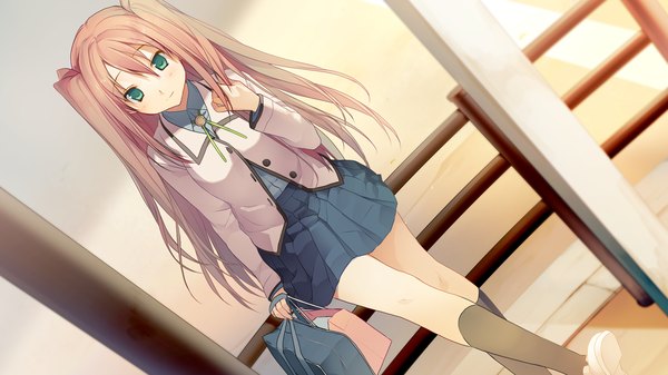 Anime picture 1280x720 with ima sugu onii-chan ni imouto da tte iitai! sumiyoshi chisato akinashi yuu long hair blonde hair wide image green eyes game cg girl skirt uniform school uniform miniskirt socks black socks