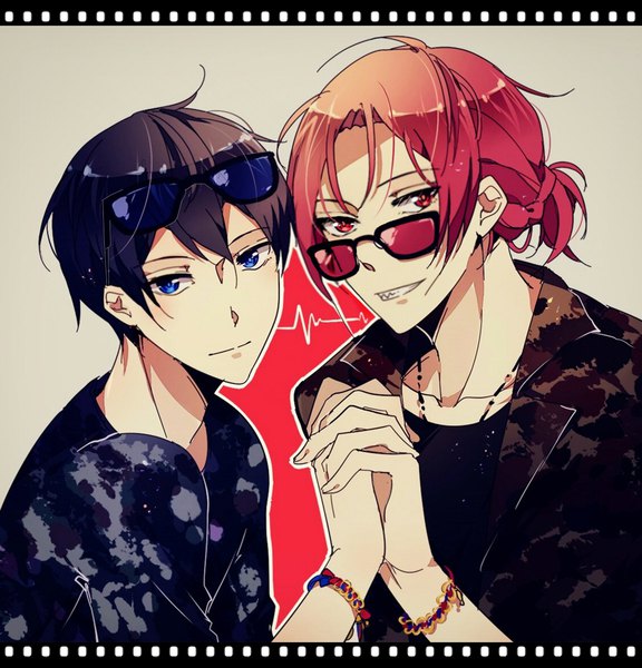 Anime picture 1123x1171 with free! kyoto animation matsuoka rin nanase haruka (free!) kurasaki ken tall image looking at viewer short hair blue eyes black hair smile red eyes red hair multiple boys holding hands sunglasses on head shounen ai boy bracelet 2 boys