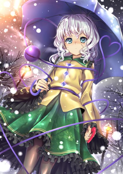 Anime picture 1748x2480 with touhou komeiji koishi kimitoshiin single tall image highres short hair blue eyes white hair snowing winter curly hair eyes girl plant (plants) tree (trees) umbrella lantern lamppost