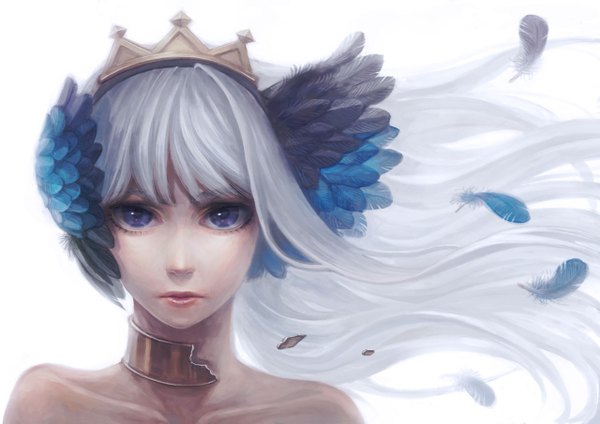 Anime picture 1280x905 with odin sphere vanillaware gwendolyn daruma matsuura single long hair looking at viewer fringe simple background white background purple eyes bare shoulders silver hair upper body wind girl wings choker feather (feathers) crown