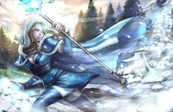 Anime picture 1000x647 with dota 2 (game) rylai crestfall (dota 2) noa ikeda single long hair blue eyes brown hair looking away lips winter girl plant (plants) tree (trees) hood cape staff clothes
