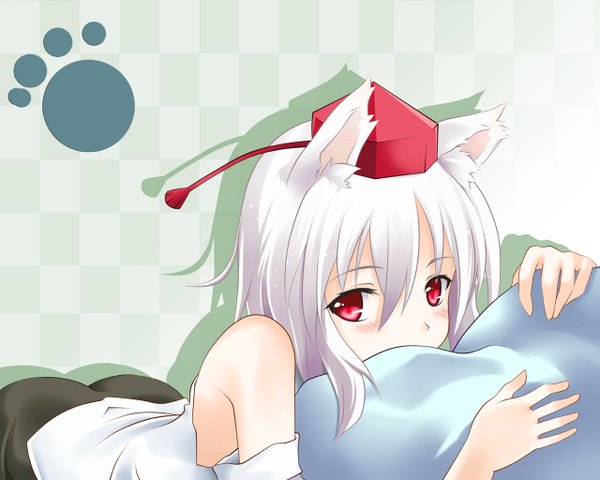 Anime picture 1280x1024 with touhou inubashiri momiji red eyes animal ears white hair girl hat