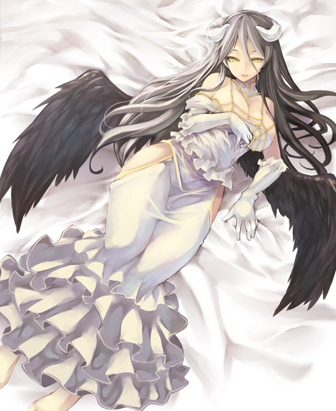 Anime picture 982x1200 with overlord (maruyama) madhouse albedo (overlord) tousen single long hair tall image looking at viewer breasts light erotic black hair smile large breasts bare shoulders yellow eyes cleavage lying horn (horns) on back hand on chest