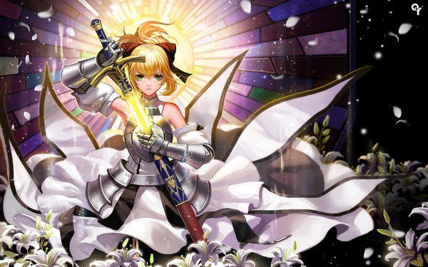 Anime picture 2000x1250 with fate (series) fate/unlimited codes type-moon artoria pendragon (all) saber lily liang xing single looking at viewer highres short hair blonde hair bare shoulders green eyes girl gloves flower (flowers) weapon petals sword armor