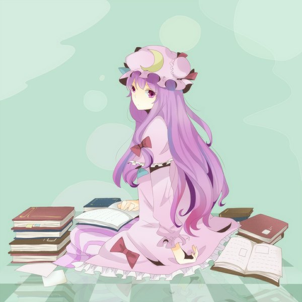 Anime picture 1000x1000 with touhou patchouli knowledge maeko single long hair looking at viewer purple eyes purple hair girl dress bow hair bow book (books) bonnet