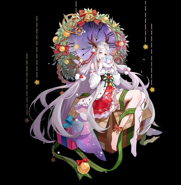 Anime picture 2008x2048 with ao la xing zuo600 single tall image highres sitting brown eyes silver hair very long hair pink eyes barefoot horn (horns) no shoes heterochromia black background christmas antlers girl thighhighs dress