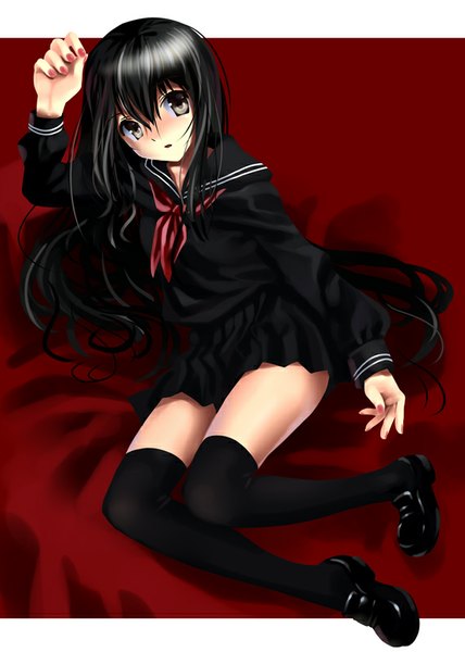 Anime picture 571x800 with original katahira masashi single long hair tall image looking at viewer blush black hair sitting brown eyes zettai ryouiki letterboxed girl thighhighs skirt uniform black thighhighs miniskirt serafuku