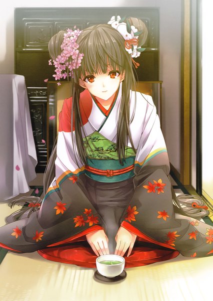Аниме картинка 2179x3066 с оригинальное изображение eshi 100-nin ten taira tsukune длинные волосы высокое изображение высокое разрешение чёрные волосы красные глаза японская одежда цветок в волосах девушка украшения для волос кимоно оби чашка чай
