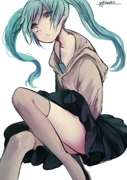 イラスト 708x1000 と ボーカロイド 初音ミク 優時 ソロ 長髪 長身像 simple background 白背景 signed looking away aqua hair grey eyes sketch 女の子 ストッキング スカート ミニスカート ランジェリー ブラジャー セッター