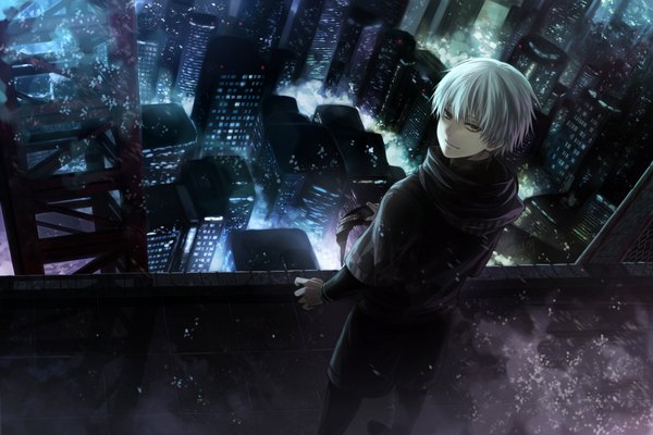 Anime picture 2250x1500 with tokyo ghoul studio pierrot kaneki ken angel31424 single fringe highres red eyes holding looking away looking back from above light smile grey hair night city cityscape city lights boy building (buildings)