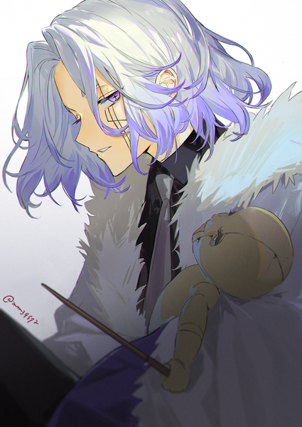 Anime-Bild 1218x1720 mit mashle a-1 pictures abel walker mm39572 single tall image looking at viewer short hair simple background purple eyes signed silver hair profile twitter username boy doll (dolls) wand