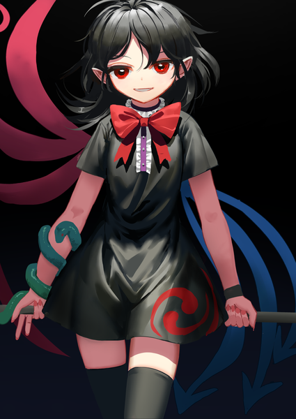 Anime picture 869x1228 with touhou houjuu nue suna (s73d) single tall image looking at viewer short hair black hair simple background smile red eyes pointy ears zettai ryouiki grin black background asymmetrical wings girl thighhighs dress black thighhighs