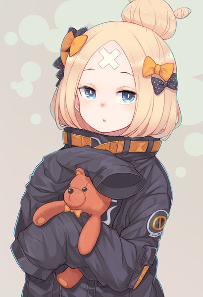 Anime picture 820x1200 with fate (series) fate/grand order abigail williams (fate) somnium single long hair tall image looking at viewer blue eyes blonde hair upper body long sleeves hair bun (hair buns) expressionless girl bow hair bow jacket toy stuffed animal