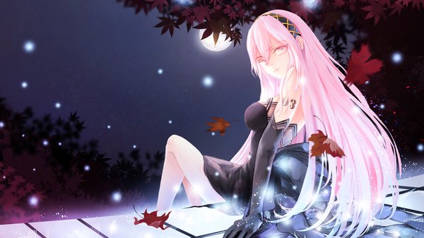 Anime picture 1920x1080 with vocaloid megurine luka kitada mo single long hair fringe highres breasts wide image sitting bare shoulders pink hair bent knee (knees) looking back from behind night tattoo night sky girl dress