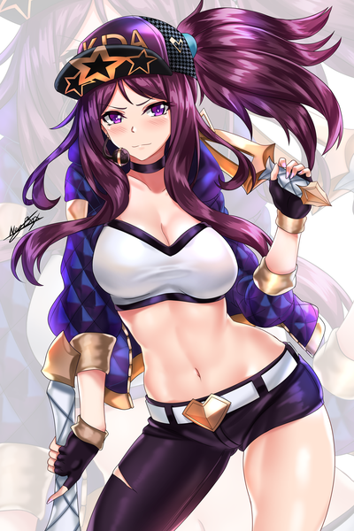 イラスト 2400x3600 と league of legends k/da (league of legends) akali (league of legends) k/da akali nez-kun (nezkunn) ソロ 長髪 長身像 カメラ目線 赤面 前髪 highres おっぱい light erotic 大きな乳房 立つ 紫目 holding signed cleavage