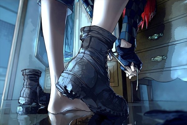 Anime picture 800x537 with fisheye placebo robin soloviev yuumei single short hair red eyes standing barefoot bare legs leaning no shoes leaning forward reflection lacing girl boots cross-laced footwear door