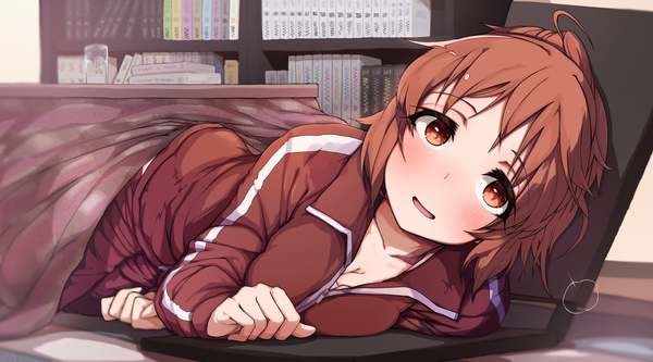 Anime picture 3052x1698 with idolmaster idolmaster cinderella girls abe nana woshinon single looking at viewer blush fringe highres short hair breasts open mouth smile brown hair wide image brown eyes ahoge indoors lying side ponytail
