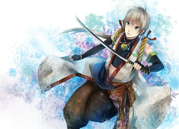 Anime picture 1000x720 with vocaloid vy2 673rokunami single short hair looking away grey hair tattoo multicolored eyes boy gloves ribbon (ribbons) weapon detached sleeves sword belt katana bell cloak jingle bell