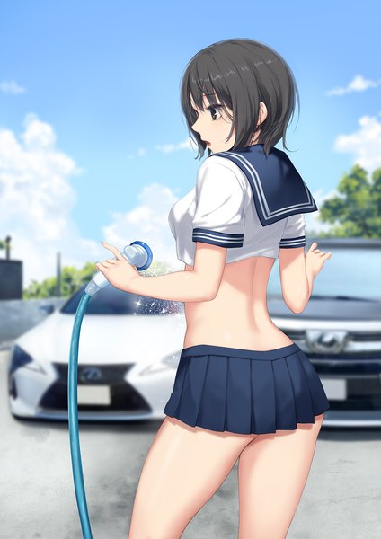 Anime-Bild 1273x1800 mit original aoyama sumika coffee-kizoku single tall image fringe short hair open mouth light erotic black hair holding looking away sky cloud (clouds) outdoors profile pleated skirt from behind black eyes blurry