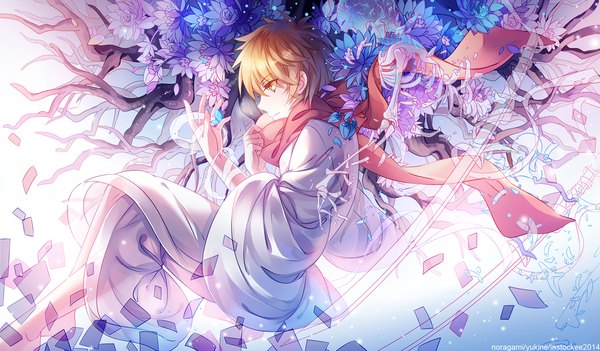 Anime picture 1200x703 with noragami studio bones yukine (noragami) instockee single fringe blonde hair wide image holding yellow eyes traditional clothes japanese clothes profile barefoot light smile inscription revision skeleton boy flower (flowers)