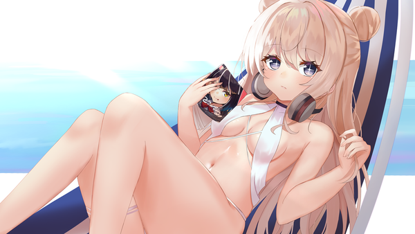 Anime picture 1500x845 with azur lane le malin (azur lane) le malin (wednesday's retreat) (azur lane) derby (dabidabi) single long hair looking at viewer blush fringe breasts light erotic blonde hair hair between eyes wide image purple eyes bare shoulders holding payot bent knee (knees) outdoors