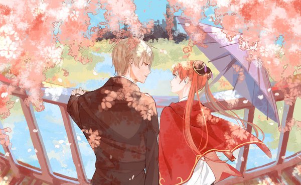 Anime picture 1522x935 with gintama sunrise (studio) kagura (gintama) okita sougo oseua long hair fringe short hair blue eyes blonde hair hair between eyes red eyes wide image standing twintails payot sky upper body profile wind