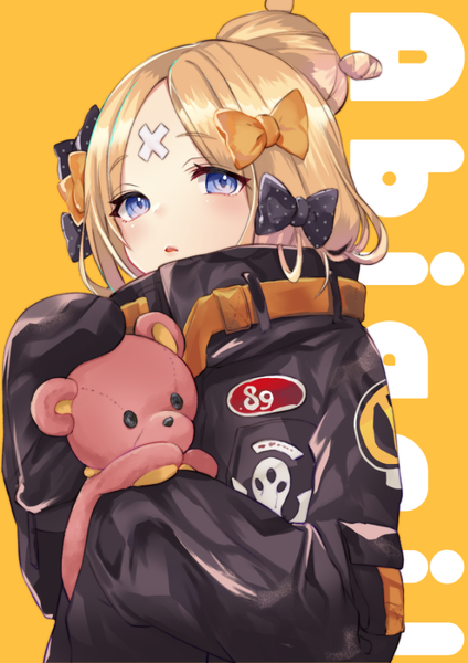 Anime picture 636x900 with fate (series) fate/grand order abigail williams (fate) nekomiya noru (yuduki710) single long hair tall image looking at viewer blue eyes blonde hair simple background upper body long sleeves hair bun (hair buns) character names yellow background heroic spirit traveling outfit girl bow hair bow