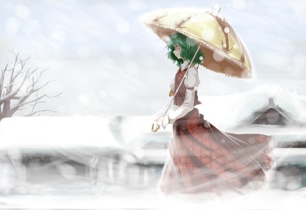 Anime picture 1968x1354 with touhou kazami yuuka sola7764 single highres short hair red eyes green hair wind snowing winter snow girl building (buildings) umbrella