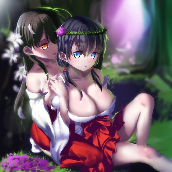 Anime picture 1440x1440 with original hk (hak) long hair blush breasts blue eyes light erotic black hair large breasts bare shoulders multiple girls bent knee (knees) traditional clothes parted lips hair flower orange eyes holding hands girl hair ornament flower (flowers)