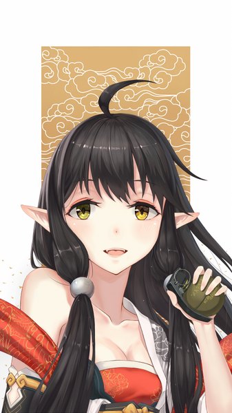 Аниме картинка 1080x1919 с оригинальное изображение shiko один (одна) длинные волосы высокое изображение смотрит на зрителя открытый рот чёрные волосы жёлтые глаза острые уши девушка оружие граната