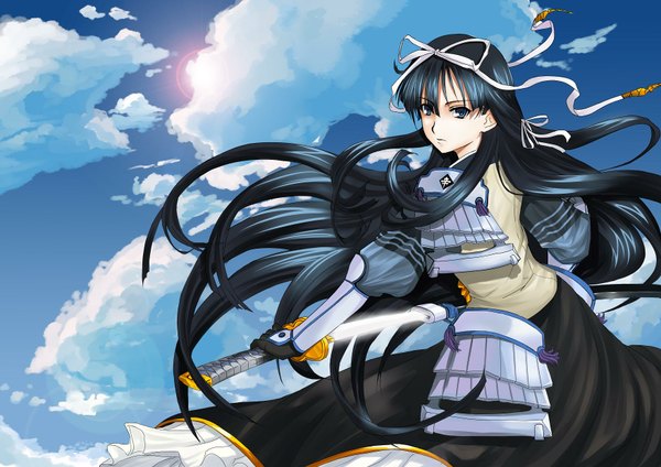 Аниме картинка 1754x1240 с rance (series) sengoku rance uesugi kenshin (sengoku rance) realmbw один (одна) длинные волосы высокое разрешение голубые глаза чёрные волосы небо облако (облака) боевая стойка оголение девушка лента (ленты) меч катана ножны