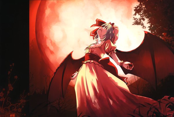 Anime-Bild 4260x2878 mit touhou remilia scarlet yasuyuki single fringe highres short hair blue hair absurdres outdoors profile leaning puffy sleeves looking up spread arms bat wings blood on face red moon girl dress
