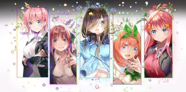 イラスト 6983x3466 と 五等分の花嫁 中野三玖 中野二乃 中野一花 中野五月 中野四葉 もし 長髪 カメラ目線 赤面 前髪 highres 短い髪 おっぱい 開いた口 青い目 笑顔 hair between eyes 茶色の髪 wide image