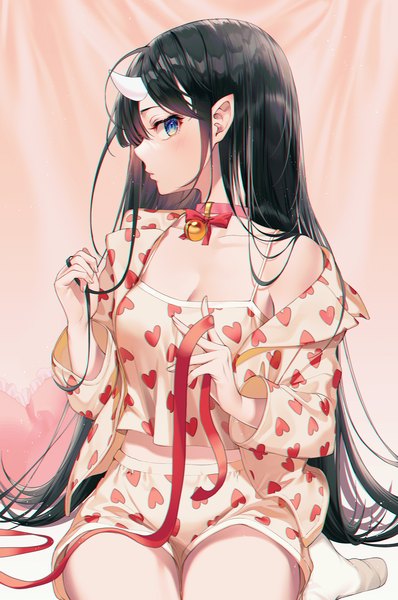 Anime picture 1500x2263 with original kinty single long hair tall image looking at viewer blush fringe breasts blue eyes black hair payot cleavage indoors blunt bangs long sleeves profile horn (horns) fingernails pointy ears
