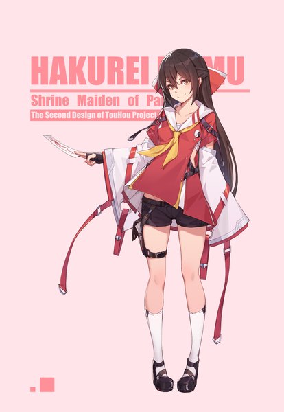Anime picture 2000x2900 with touhou hakurei reimu nian (zhanian) single long hair tall image fringe highres simple background smile hair between eyes brown hair standing brown eyes full body head tilt wide sleeves character names text pink background