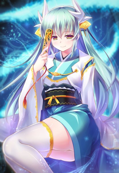 Anime picture 1080x1560 with fate (series) fate/grand order kiyohime (fate) zha yu bu dong hua single long hair tall image looking at viewer blush light erotic simple background smile sitting holding yellow eyes payot bent knee (knees) traditional clothes japanese clothes horn (horns)