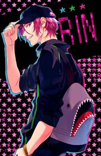 Anime picture 600x927 with free! kyoto animation matsuoka rin matsuo shin single tall image looking at viewer short hair smile pink hair profile pink eyes looking back character names hand in pocket boy bracelet star (symbol) backpack baseball cap